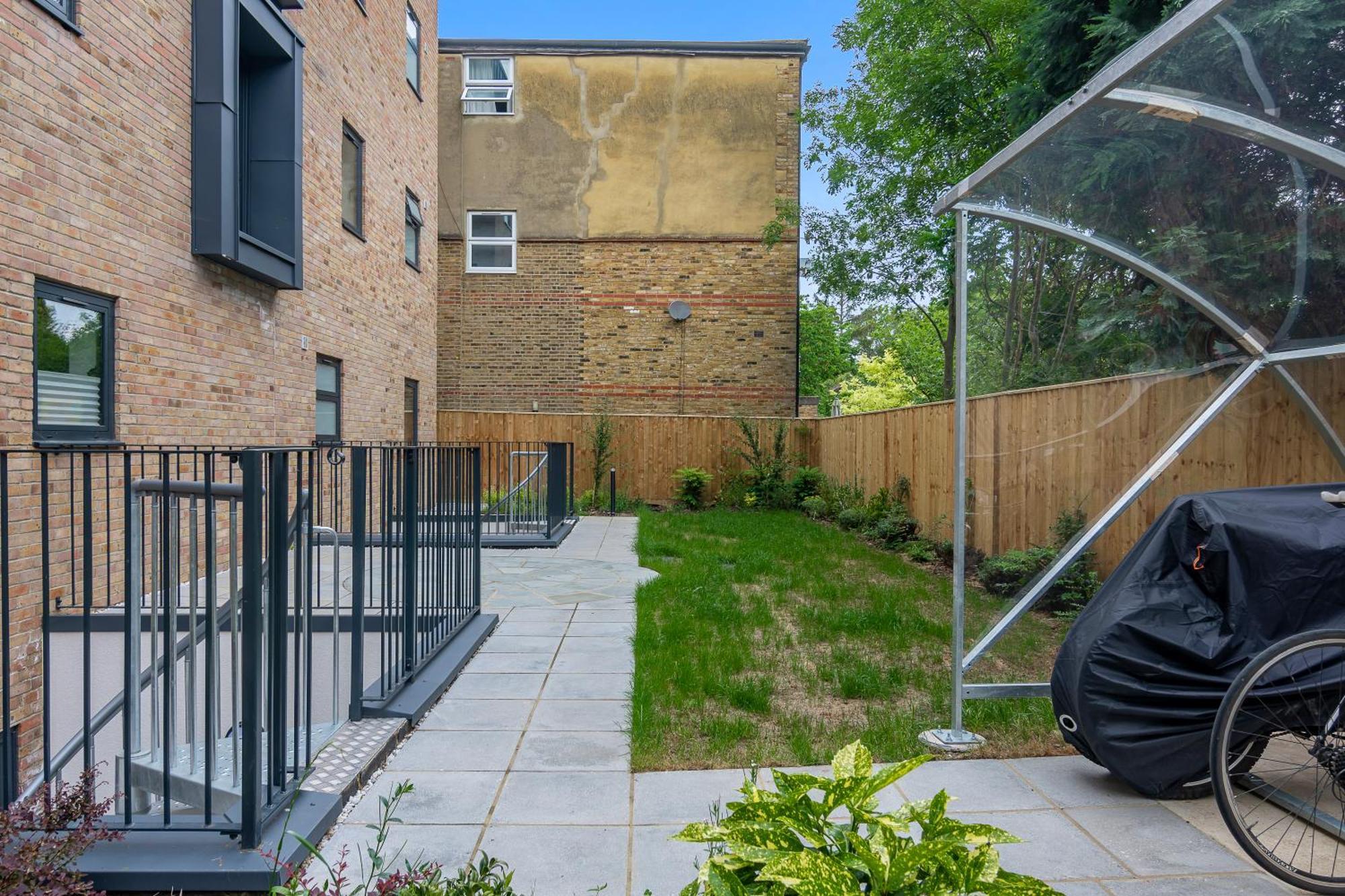 Spacious, 3 Bedroom, 2 Bathroom, Surbiton Exterior foto